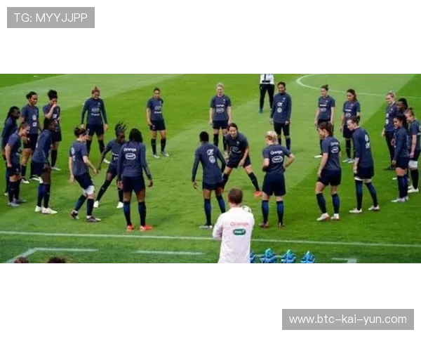 无人机足球世锦赛展示后台黑科技，观众可参与编程挑战与无障碍体验