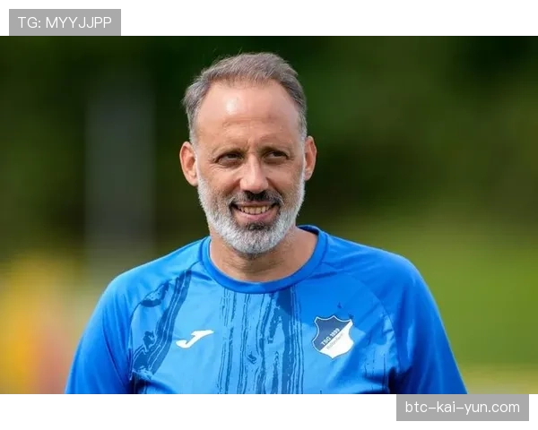 官方：霍芬海姆年轻中卫十字韧带撕裂，赛季报销，球队高位防线受冲击